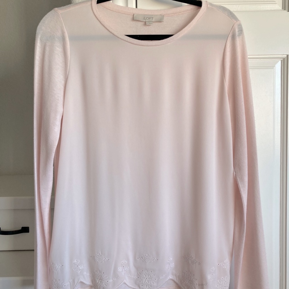 Peach Top with Scalloped Bottom